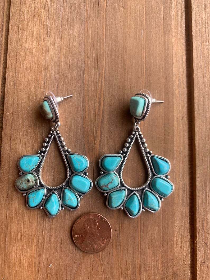 Wholesale Retro Style Drop Turquoise Earrings Exaggerated Design Everyday Wear Fashion Accessory