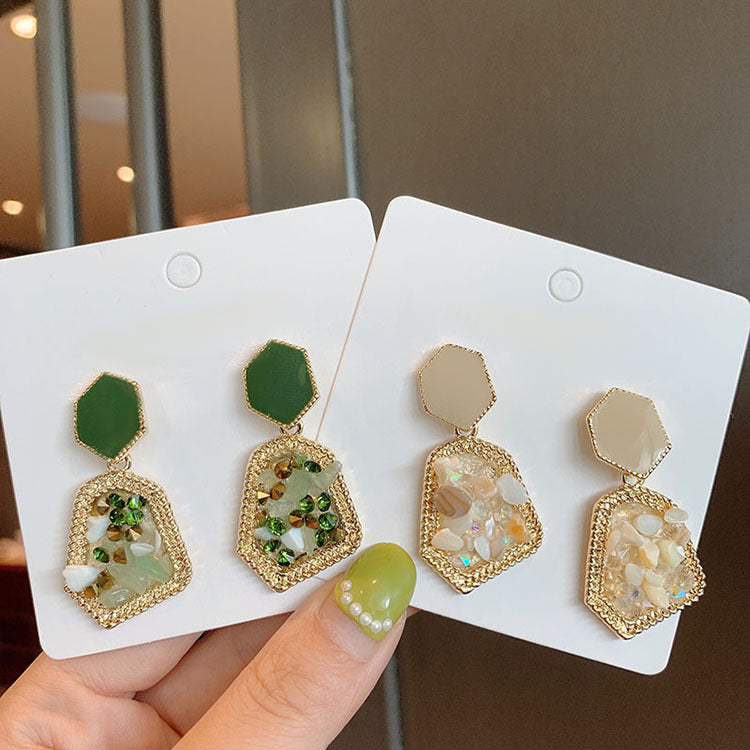 Wholesale Chic Heart-Shaped Alloy Earrings with Gemstone Design,  Fashion Jewelry Accessory for Daily Wear