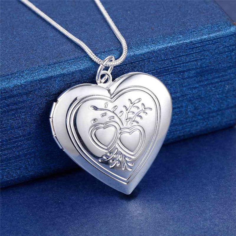 Wholesale Copper Plated Silver Jewelry Heart-shaped Photo Frame Necklace ACC-NE-YaRL001