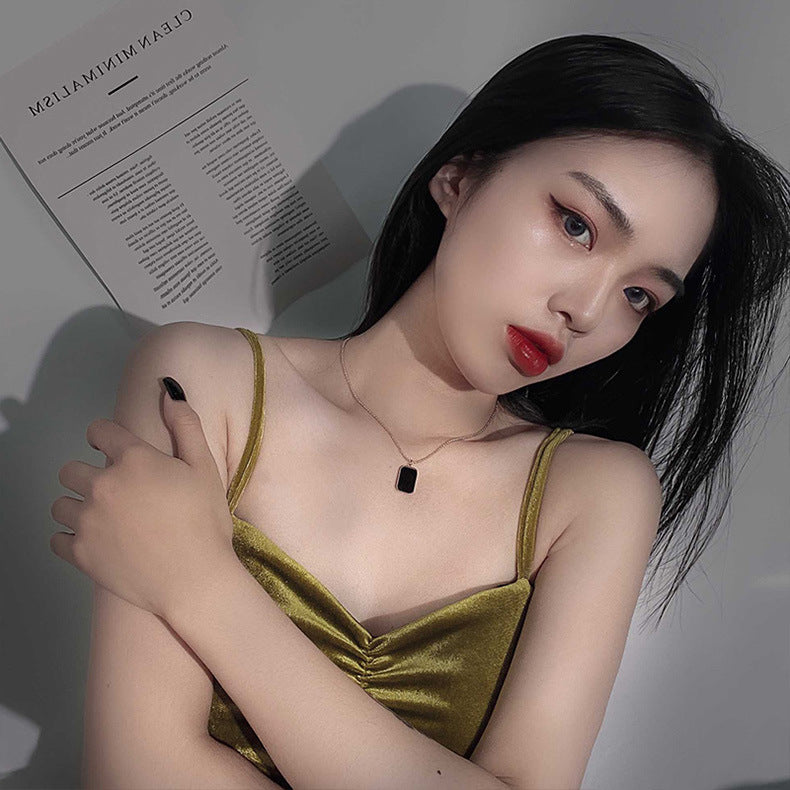 Wholesale Double-sided Wear Pendant Dark Titanium Steel Necklace