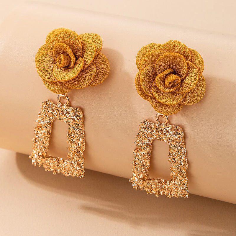 Wholesale three-dimensional flower earrings