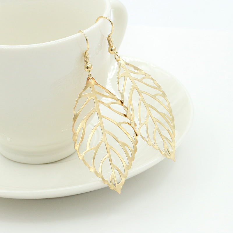 Wholesale Electroplated Alloy Leaf Earrings Forest Style Women S Jewelry Accessory Trendy Gift For Boutique Resale