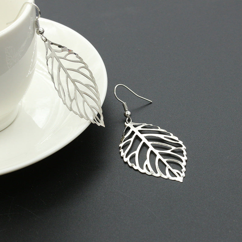 Wholesale Electroplated Alloy Leaf Earrings Forest Style Women S Jewelry Accessory Trendy Gift For Boutique Resale