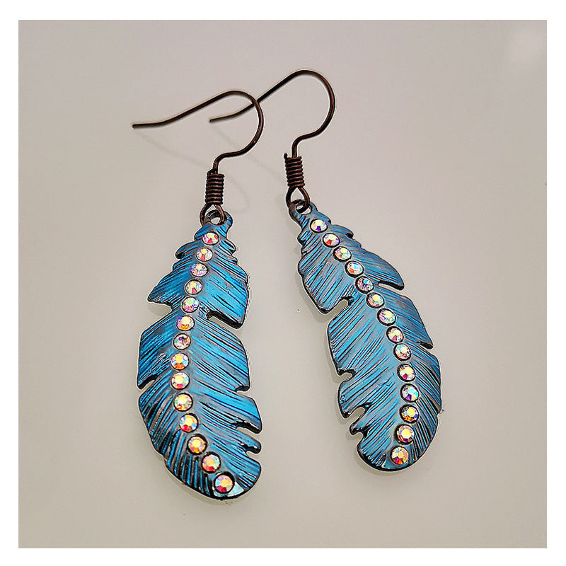 Wholesale court vintage  colorful feather earrings