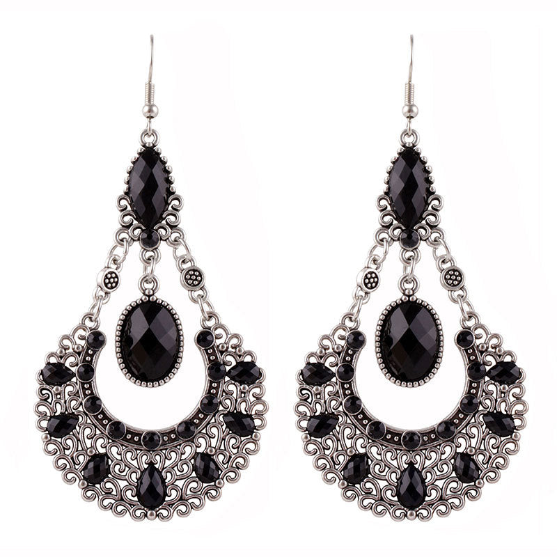 Wholesale Exaggerated Retro Court Style Long Hollow Rhinestone Drop Earrings Alloy Electroplated Fashion Accessory