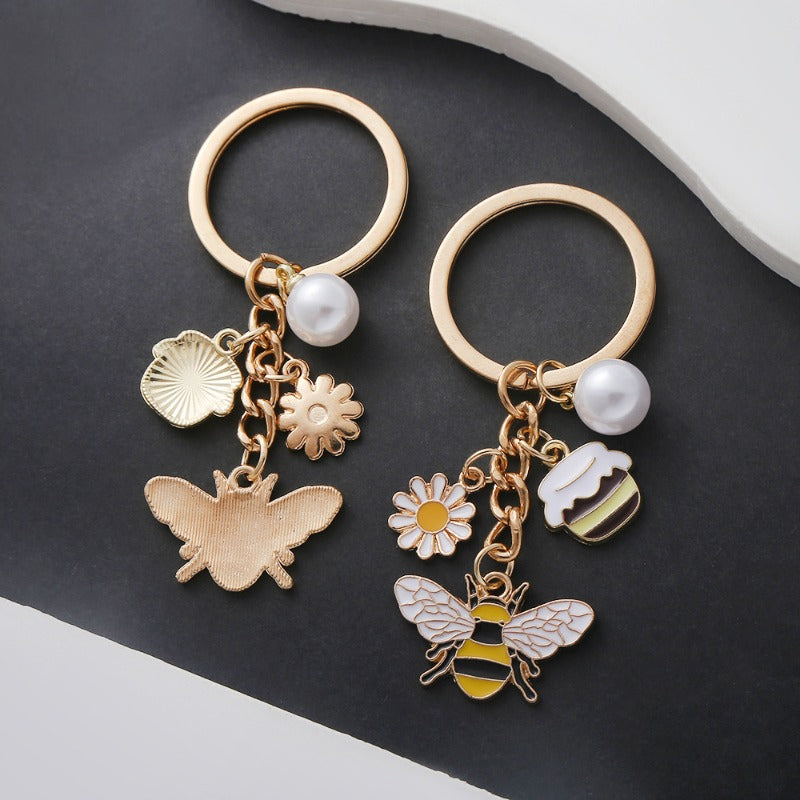 Wholesale Pearl Daisy Honey Accessories Keychain ACC-KC-Luneng009