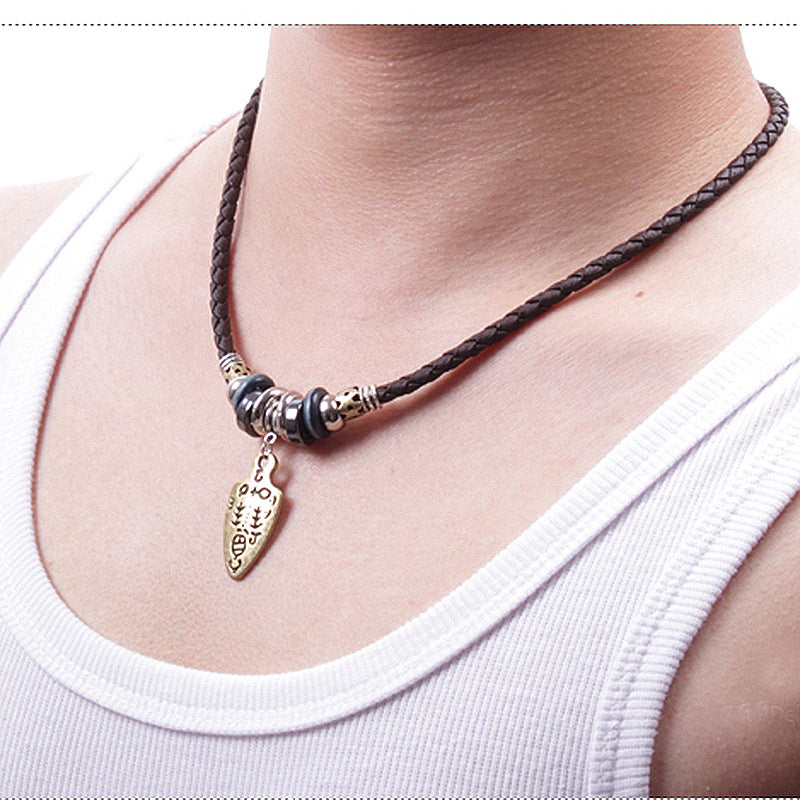 Wholesale Alloy Pendant Necklace with Ancient Sword Design Trendy Fashion Accessory for Everyday Boutique Jewelry
