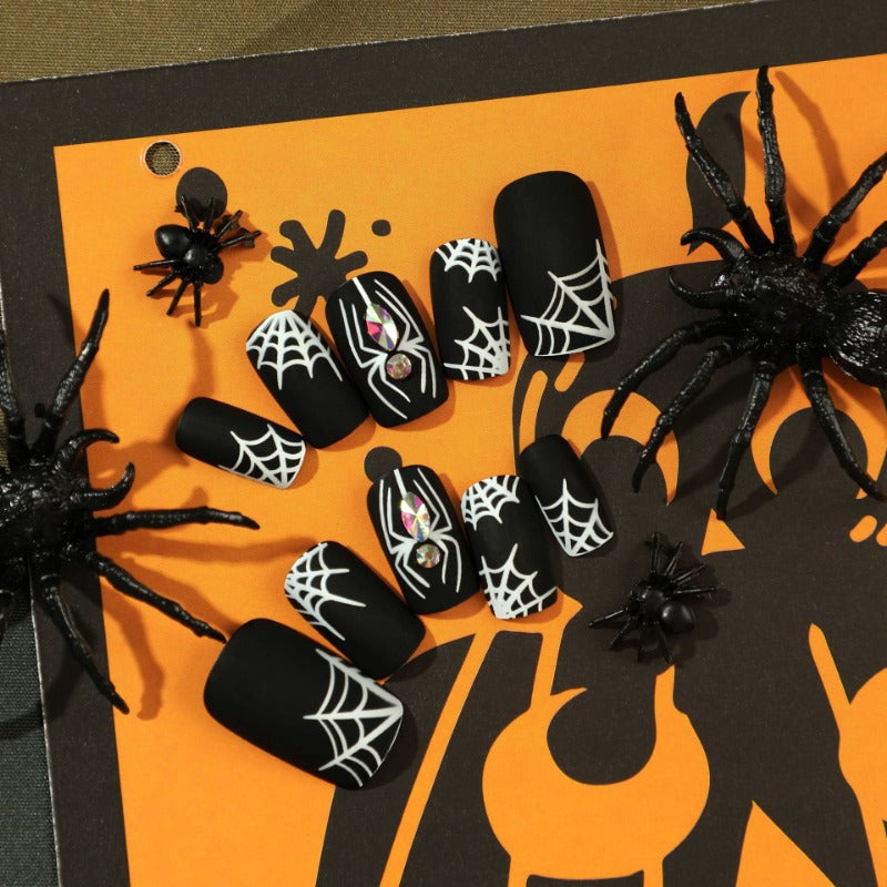 Wholesale 24 Pieces/box Halloween Spider Web Press-on Nails Kits Nail Stickers ACC-NS-LeFan084