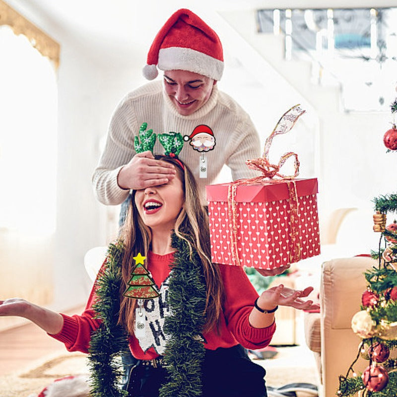 Wholesale Acrylic Quicksand Christmas Dog Old Man Telescopic Rotating Badge Keychain ACC-KC-QiDing013