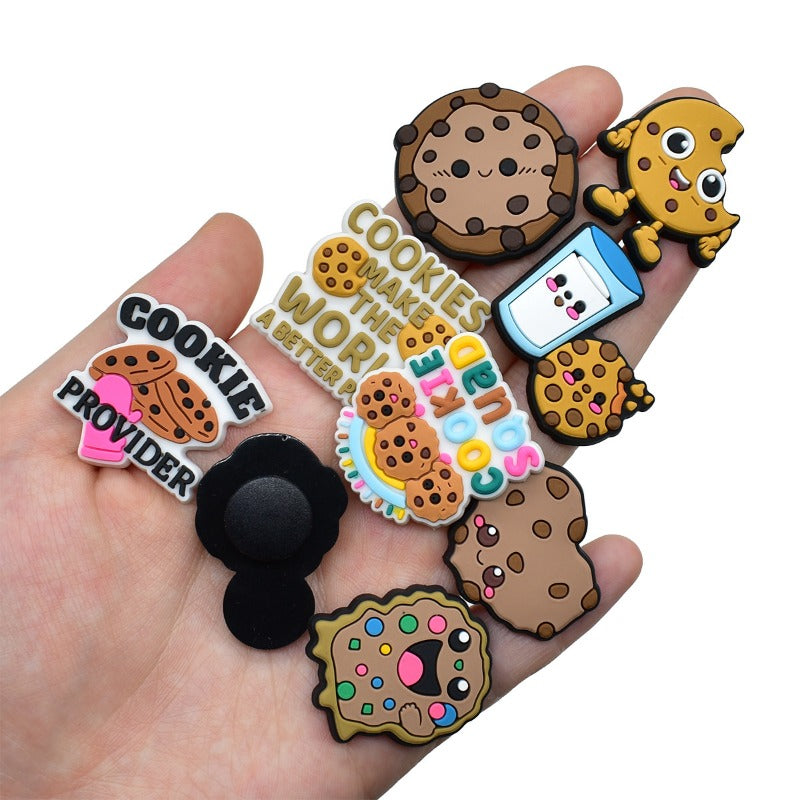 Wholesale Random 100pcs Cookies Series PVC Soft Rubber Shoe Buckle Decoration  ACC-SC-RYY083