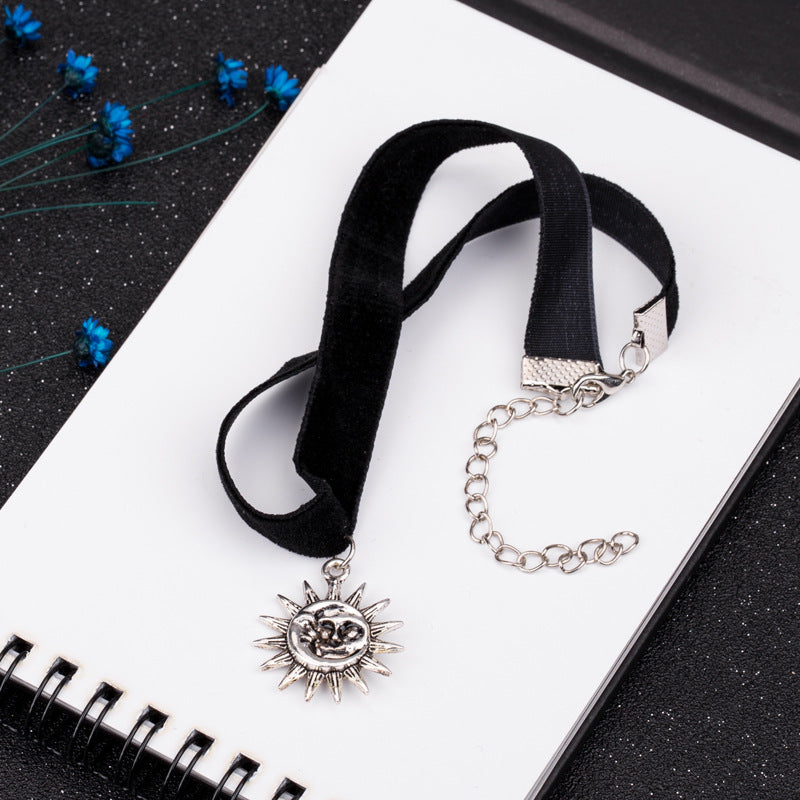 Wholesale  Vintage Velvet Lace Necklace