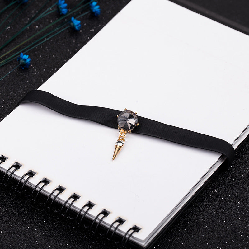 Wholesale  velvet lace neckband collar women's short clavicle chain necklaces