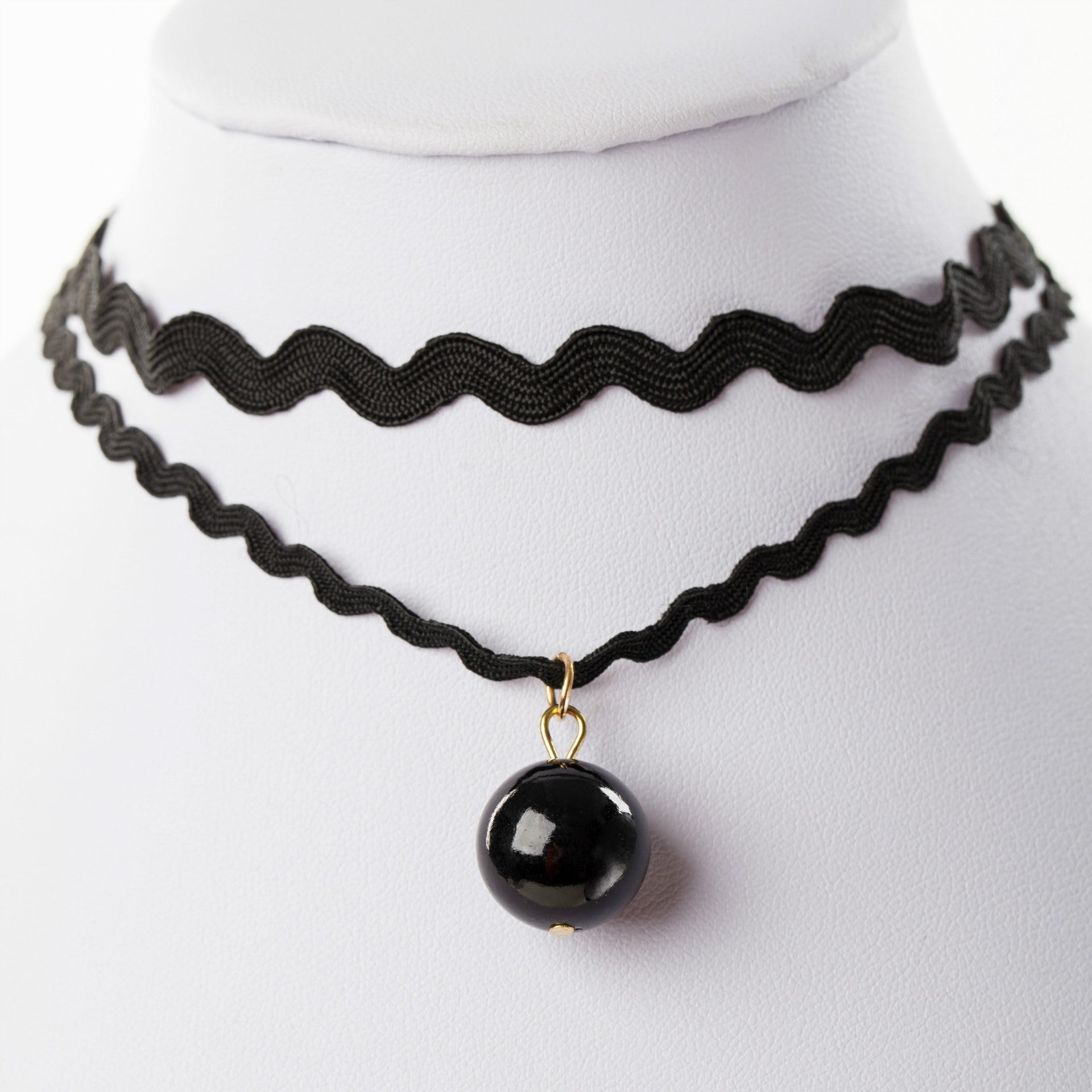 Wholesale  velvet lace neckband collar women's short clavicle chain necklaces