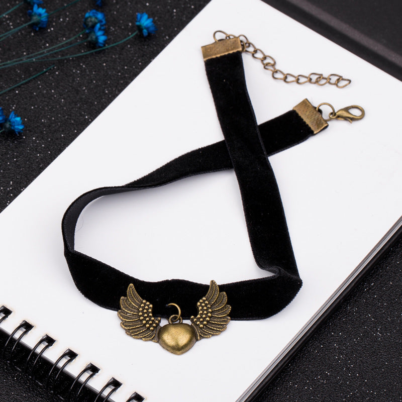 Wholesale  Vintage Velvet Lace Necklace