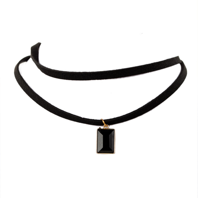 Wholesale vintage velvet lace neckband short clavicle chain necklaces