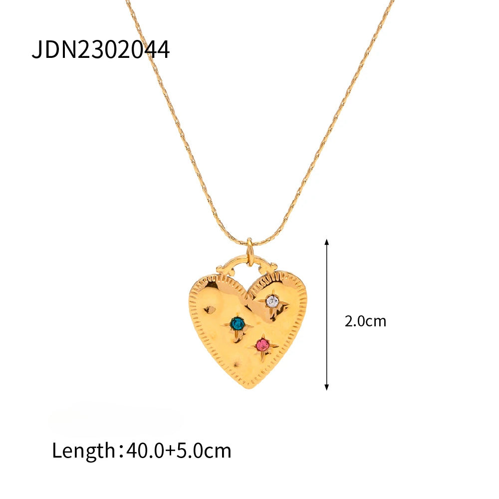 Wholesale Simple Big Heart Pendant Twist Chain Necklaces ACC-NE-WanX003