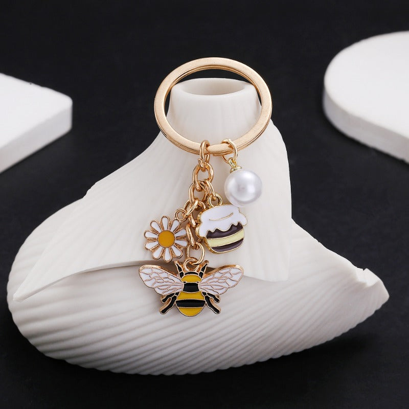 Wholesale Pearl Daisy Honey Accessories Keychain ACC-KC-Luneng009