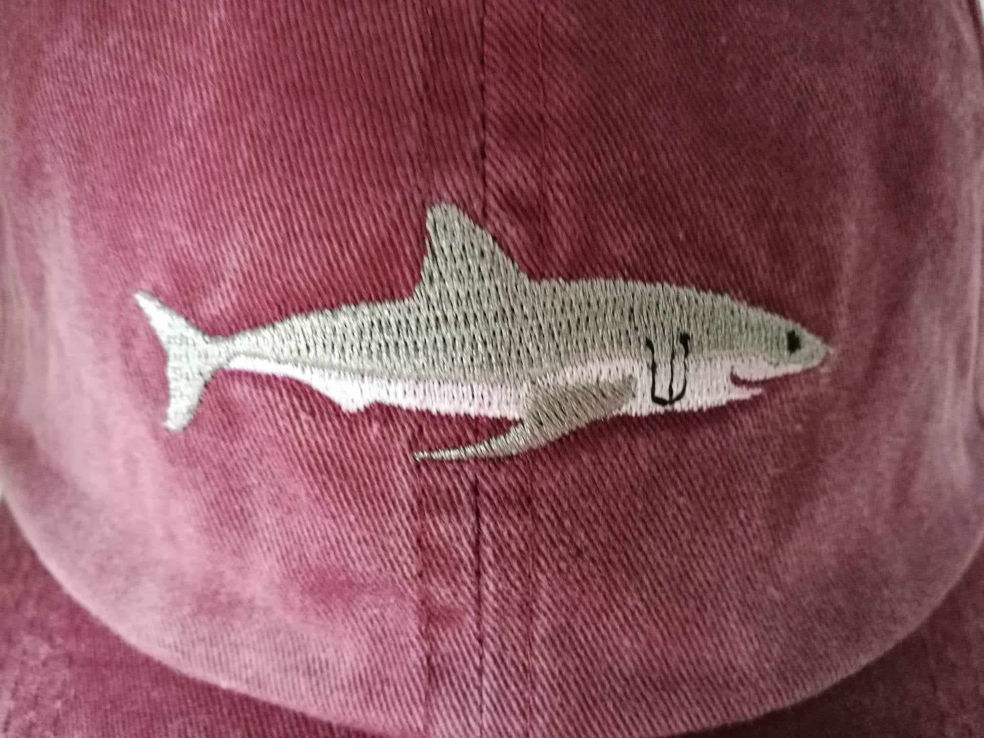 Wholesale  cartoon washed embroidered shark baseball cap