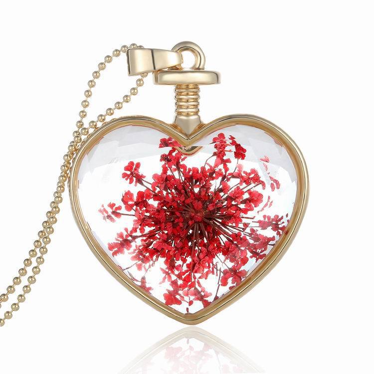Wholesale  heart-shaped pendant flowers love crystal necklace