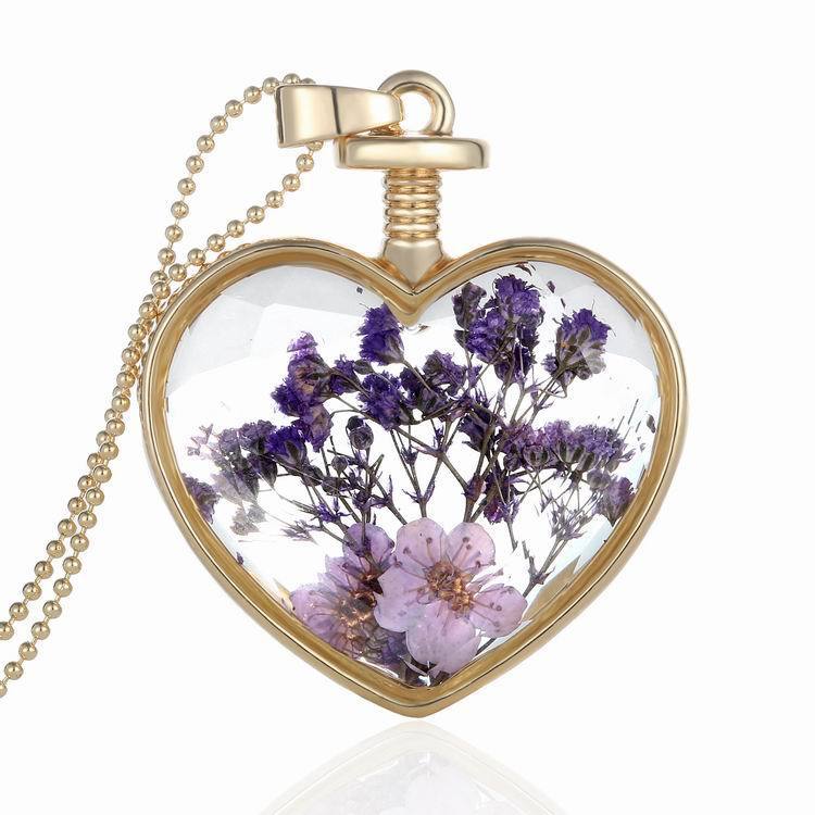 Wholesale  heart-shaped pendant flowers love crystal necklace