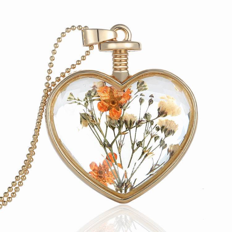 Wholesale  heart-shaped pendant flowers love crystal necklace