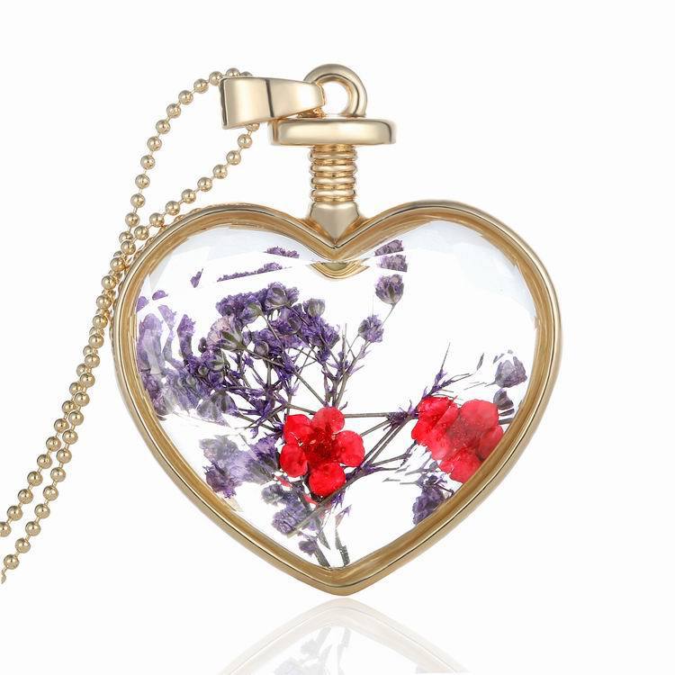 Wholesale  heart-shaped pendant flowers love crystal necklace