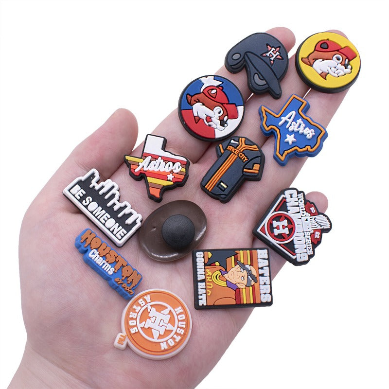 Wholesale Random 100pcs Baseball Team PVC Soft Rubber Shoe Buckle Decoration  ACC-SC-RYY087