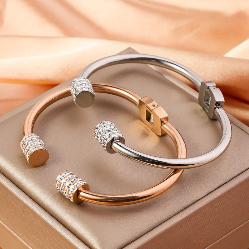 Wholesale Titanium Steel Round Full Diamond Bracelet ACC-BT-Ruif011