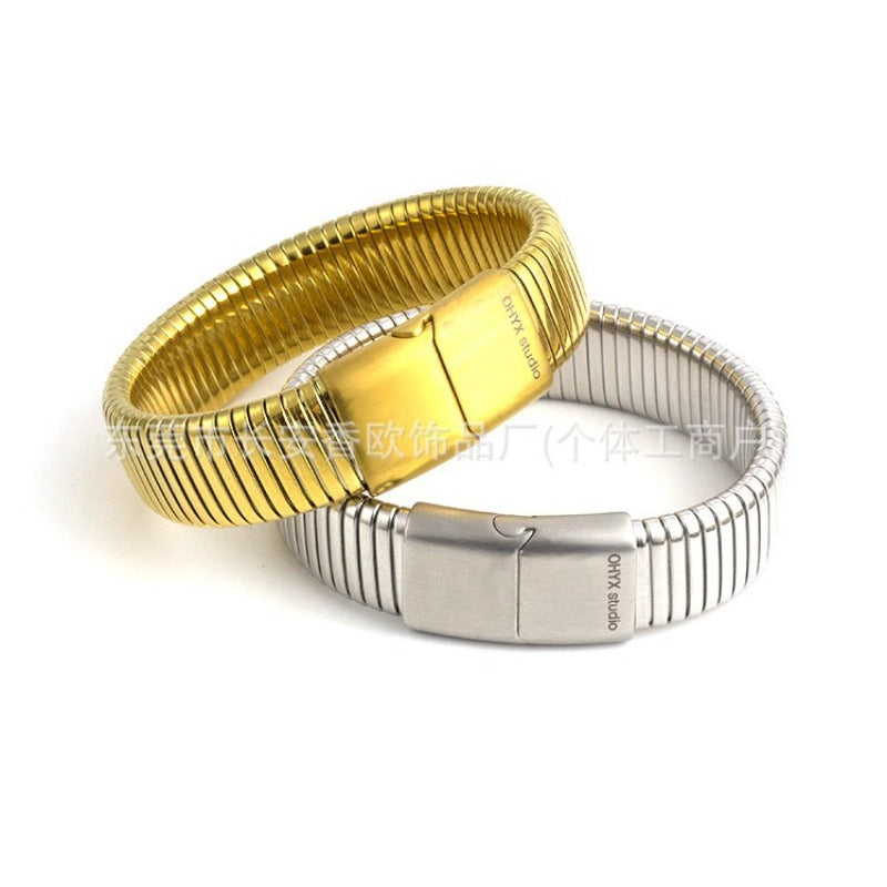 Wholesale Striped Silver Niche Clip Bracelet ACC-BT-Xiangou001