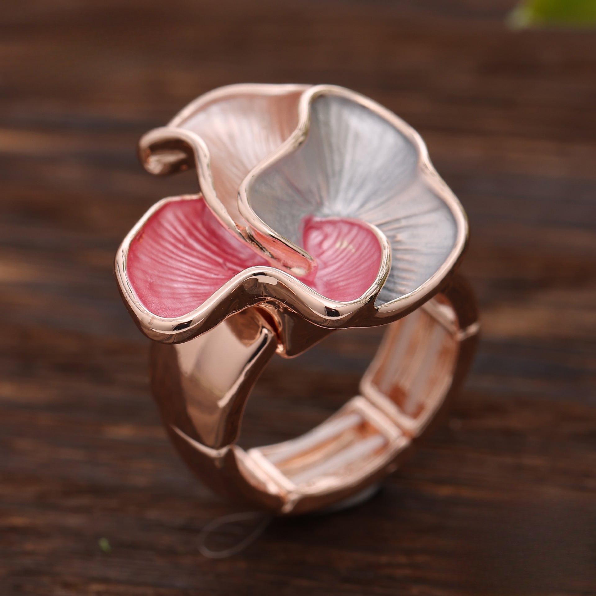 Wholesale Colorful Oil Painting Geometric Petals Alloy Rings ACC-RS-Taol001