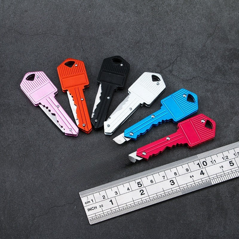 Wholesale Portable Fruit Cutting Folding Stainless Steel Keychain