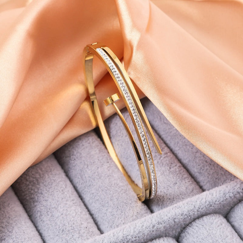 Wholesale Hollow Single Row Diamond Titanium Steel Bracelet ACC-BT-Ruif001