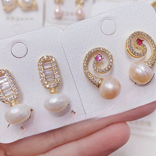 Wholesale Random color 10pcs Gold-plated Pearl Earrings Micro-inlaid Zircon Earrings ACC-ES-Pabo003