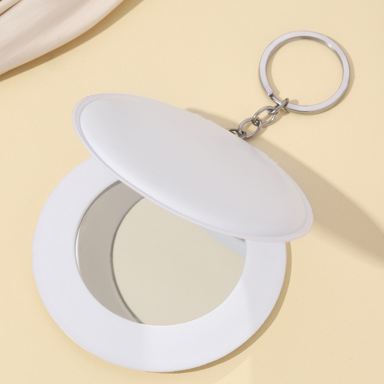 Wholesale Candy Color Cosmetic Mirror Leather Small Round Mirror Portable Folding Keychain Pom Pom ACC-KC-RongR037