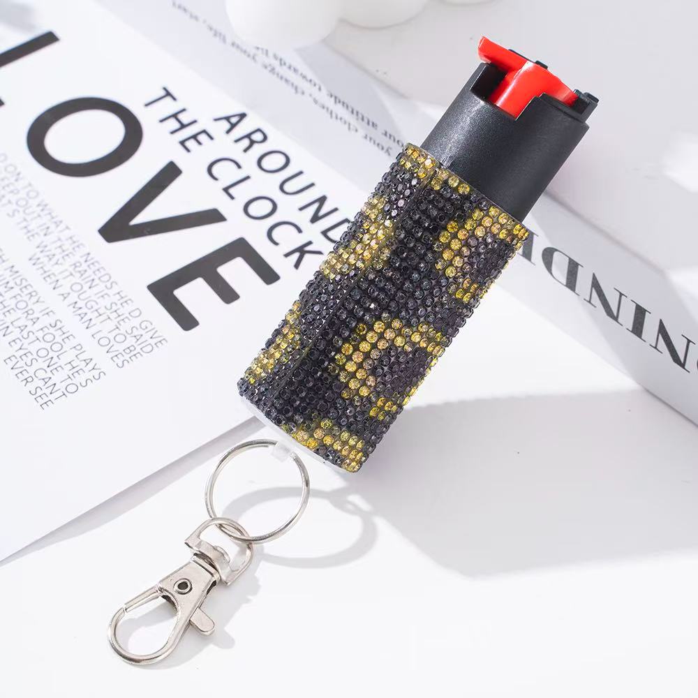 Wholesale Quick Release Spray Leopard Print Rhinestone Keychain for Women
