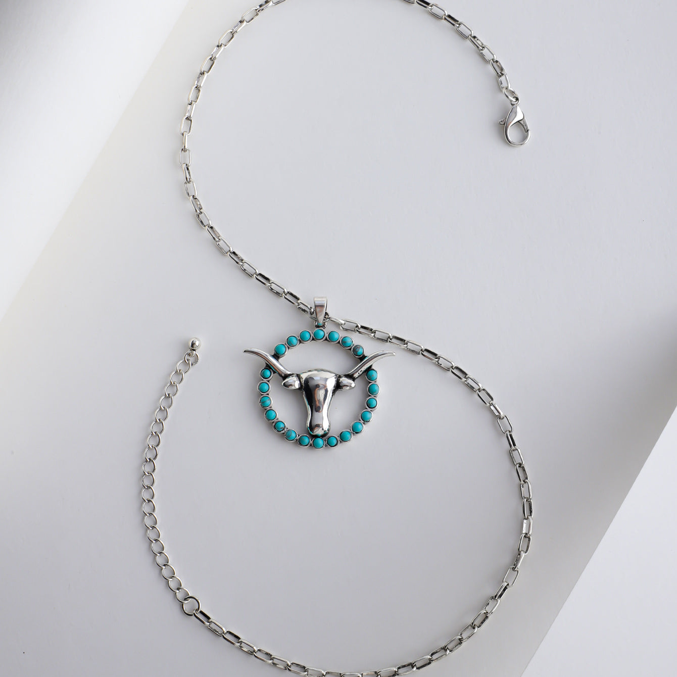 Wholesale Retro Western Cowboy Style Turquoise Cow Head Series Necklace ACC-NE-Xilu005