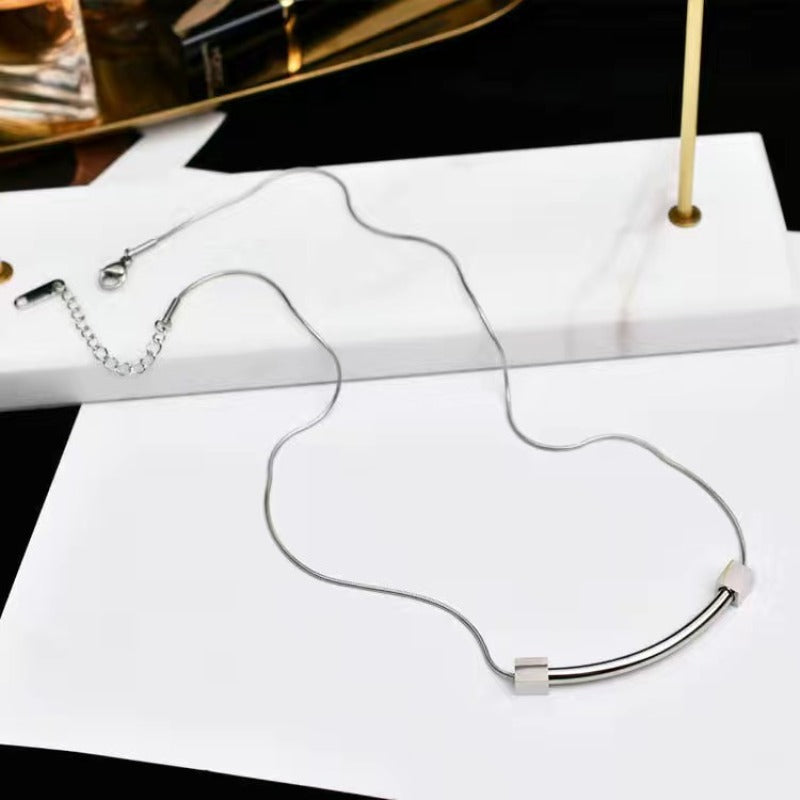 Wholesale Titanium Steel Square Smiley Face Necklace ACC-NE-YuXun005