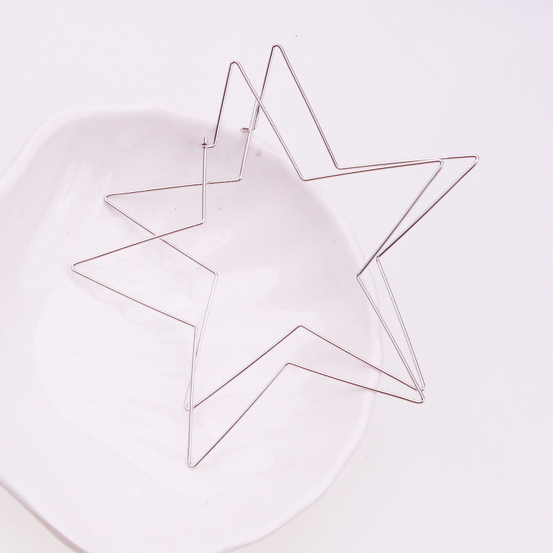 Wholesale personality earrings exaggerated fashion hollow five-pointed star earrings