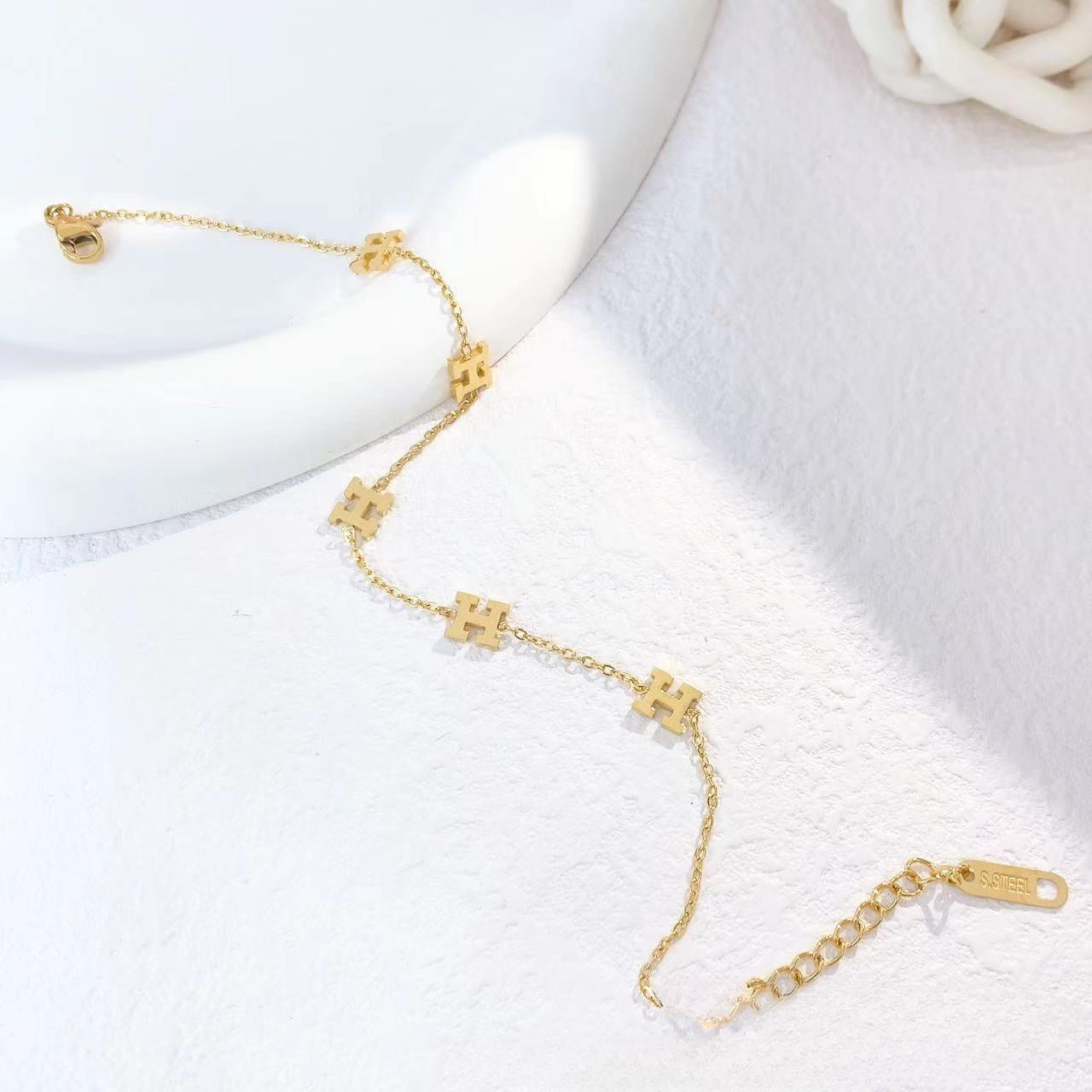 Wholesale Stainless Steel Bracelets Letter Bracelet ACC-BT-LianCan001