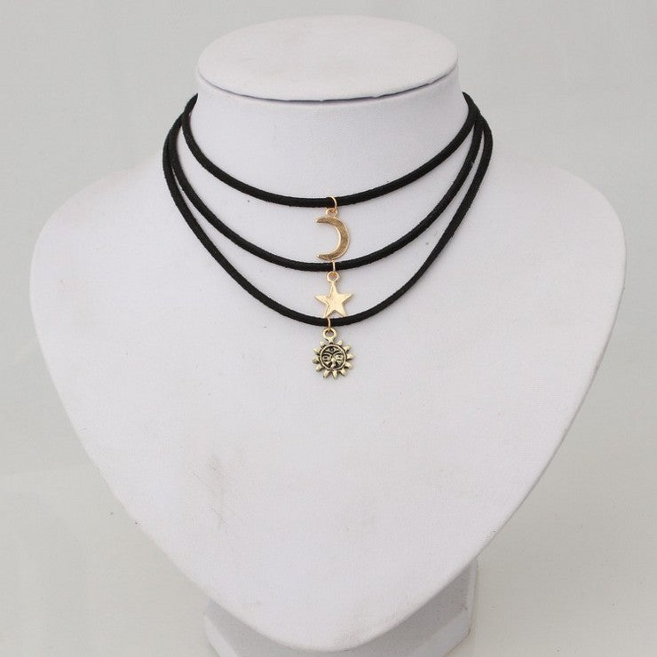 Wholesale Multi-layer velvet belt three-piece set of stars moon sun short necklace