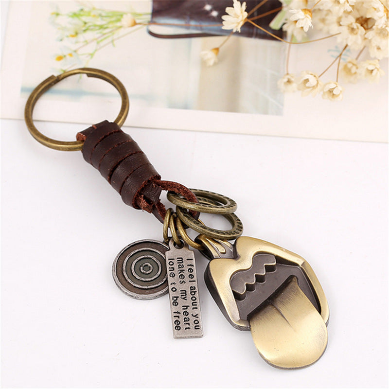 Wholesale  alloy tongue vintage woven cowhide keychain