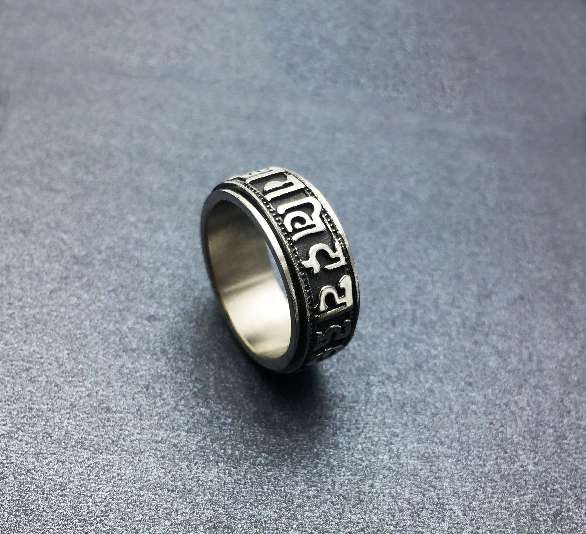 Wholesale retro rotatable six words mantra stainless steel ring men' s personality ring in stock
