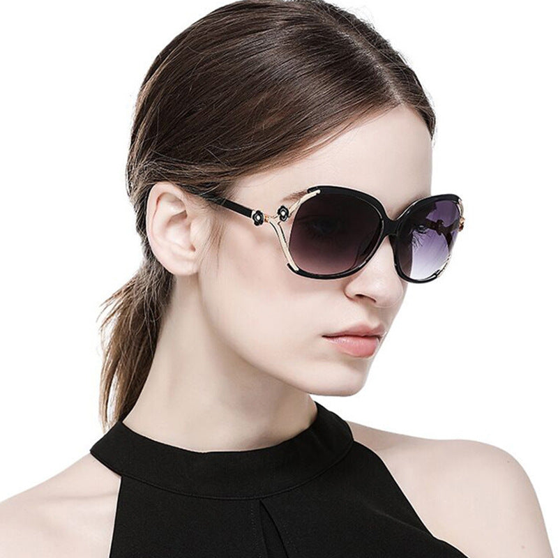 Wholesale Camellia Painted Hollow Glasses Women's Large Frame Sunglasses