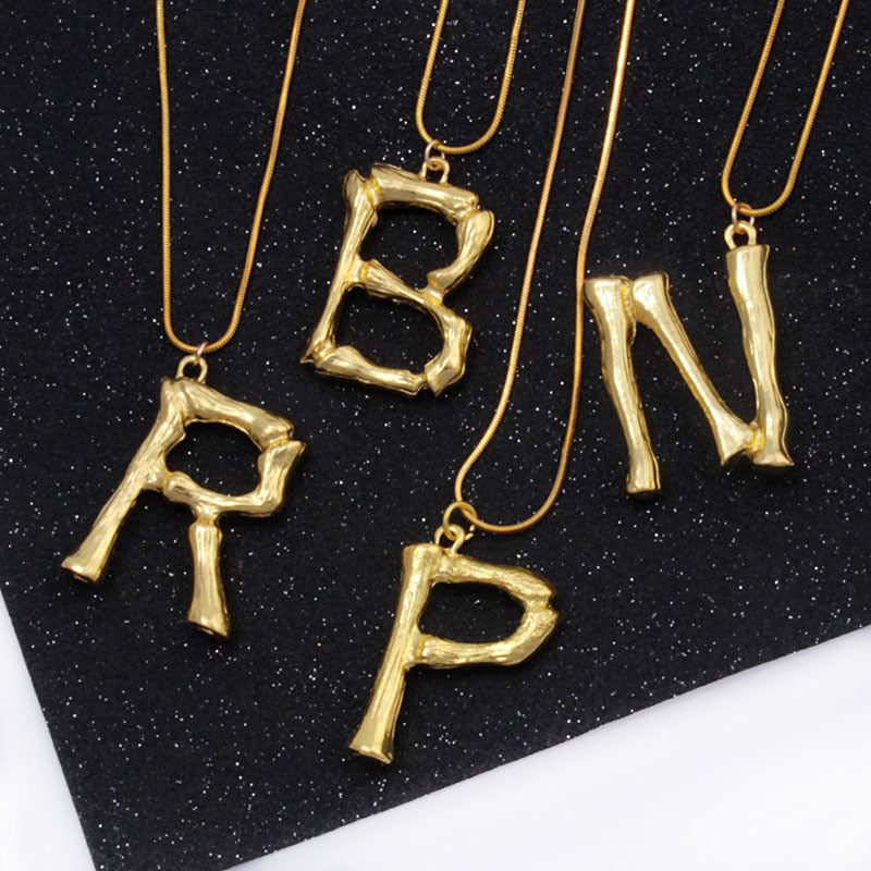 Wholesale Geometric Necklace Letter Short Clavicle Necklace Choker Necklace ACC-NE-Yiniao002