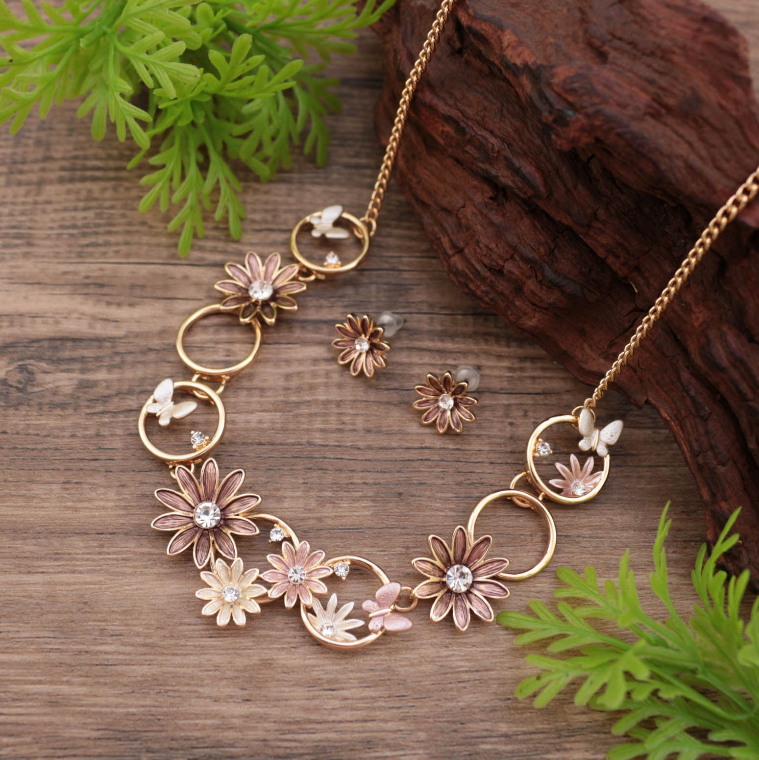 Wholesale  Rhinestone Small Daisy Earrings Necklace