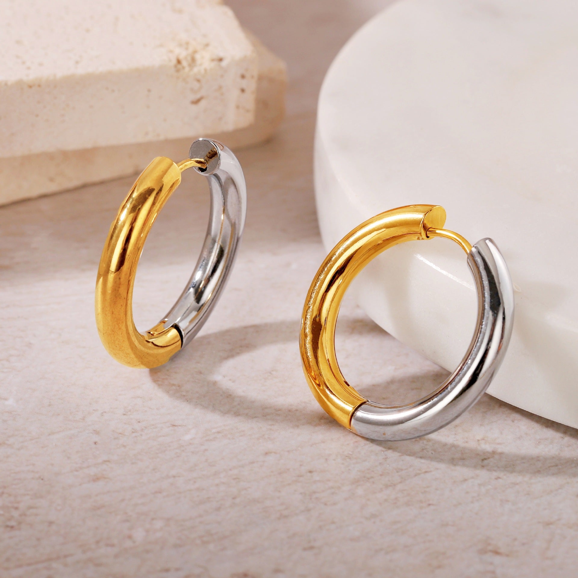 Wholesale Titanium steel hoop earrings