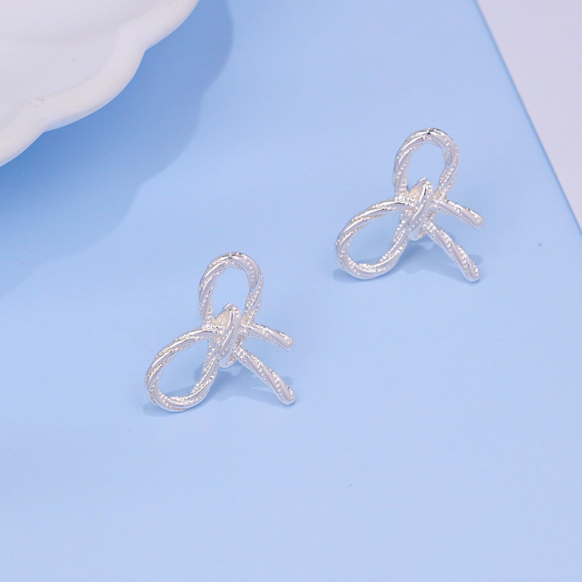 Wholesale  metal hollow earrings