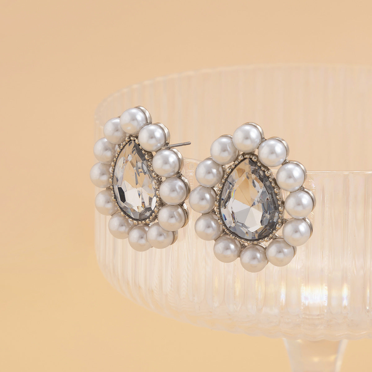 Wholesale Vintage Micropaved Drop-shaped Pearl Earrings ACC-ES-DN005