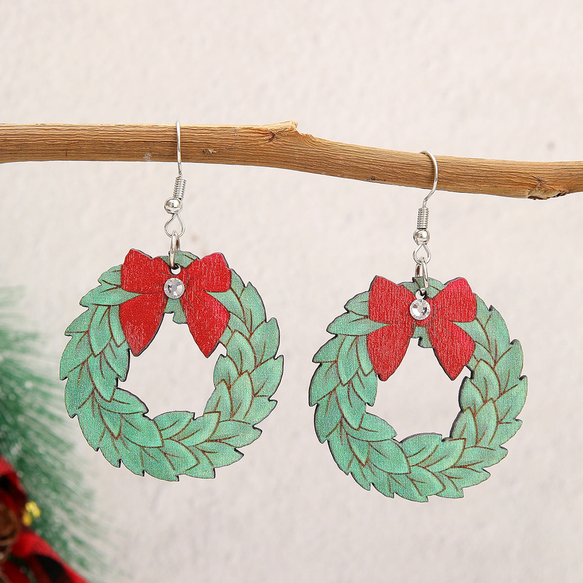 Wholesale Christmas Party Cute Snowman Christmas Tree Cartoon Wooden Earrings