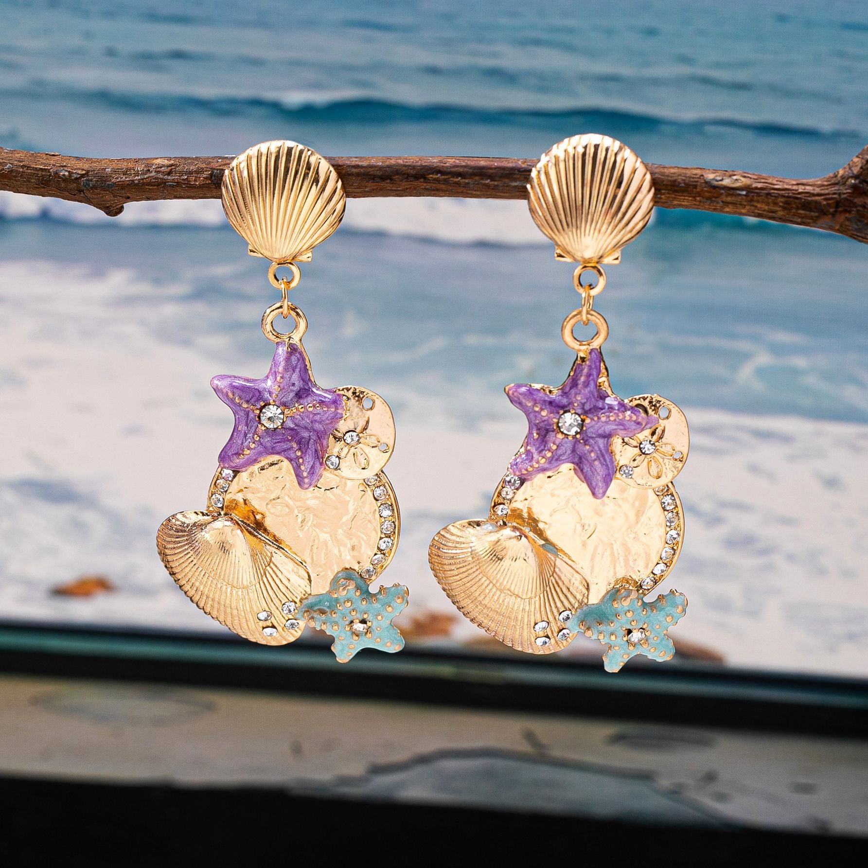Wholesale Trendy Starfish Shell Earrings For Women Colorful Alloy Jewelry Accessory Summer Beach Vacation Casual Style Gift Resale